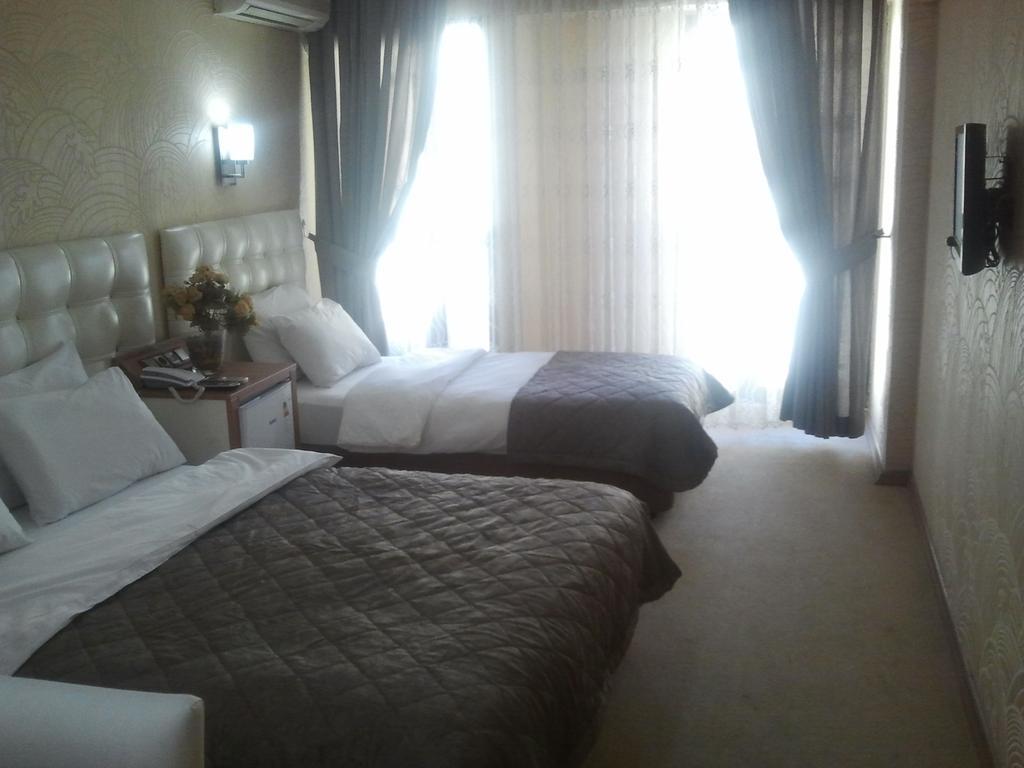 Hotel Kocaman İzmir Szoba fotó
