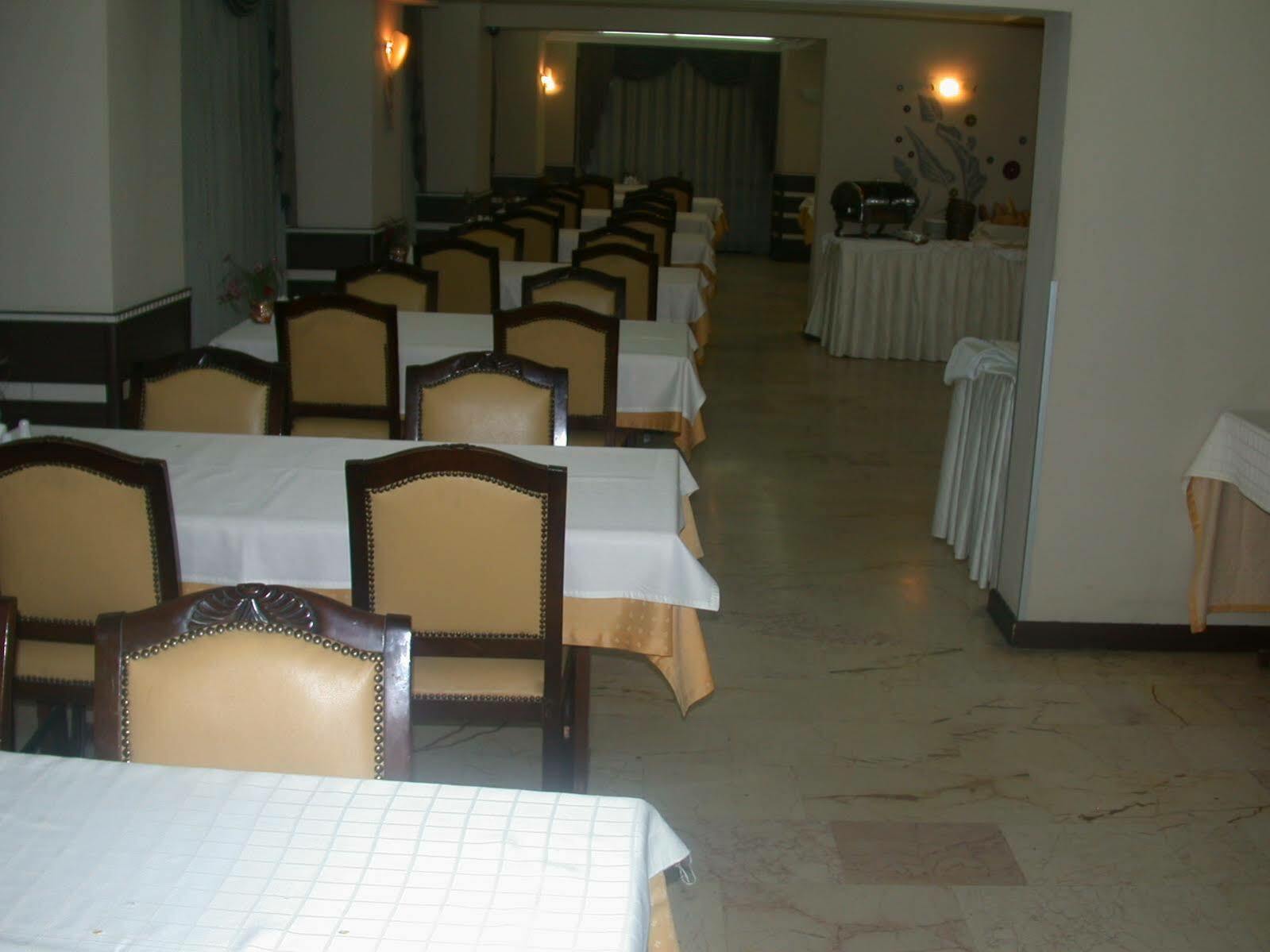 Hotel Kocaman İzmir Kültér fotó
