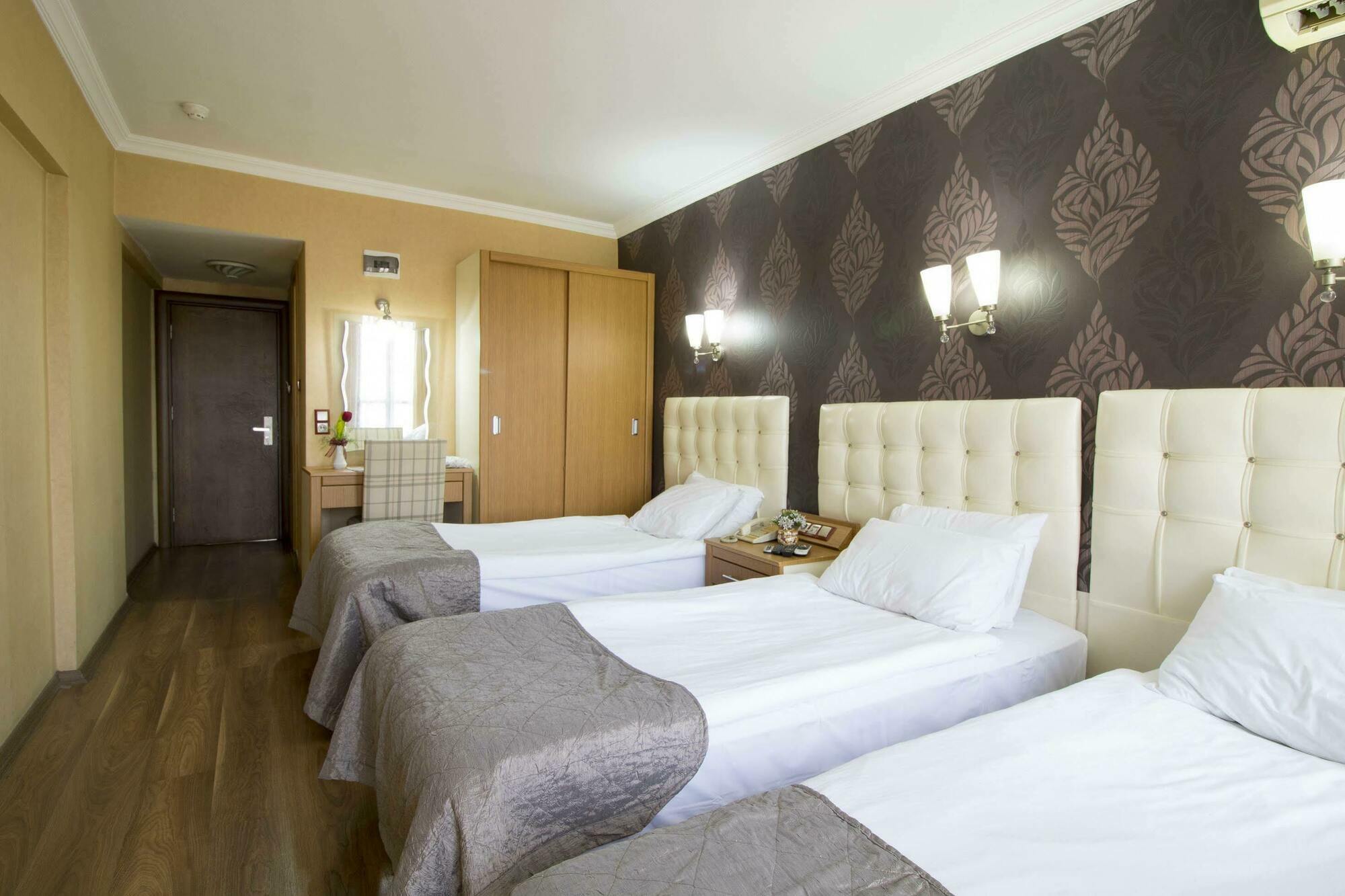 Hotel Kocaman İzmir Kültér fotó