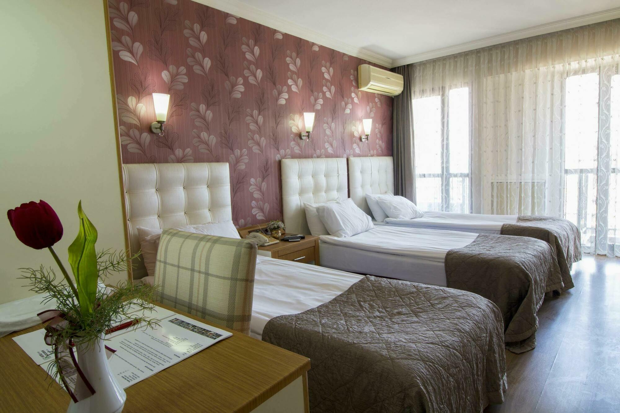 Hotel Kocaman İzmir Kültér fotó